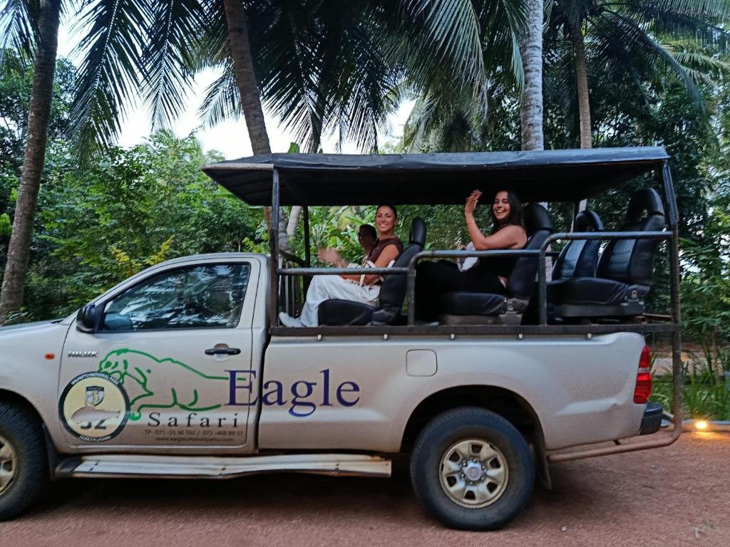 Jeep Safari 7